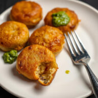 கோதுமை வெங்காய வடை